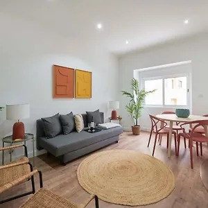 Spacious&light-filled 4br By Timecoler Apartamento